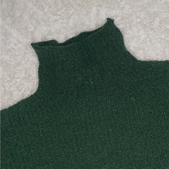 Aerie Mock Neck Green Sweater - Picture 9 of 13